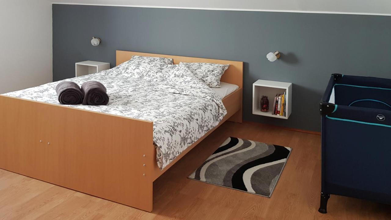Apartman 13 Krizevci Exterior photo